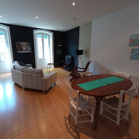 Tulle : Bel Appartement Lumineux En Centre Ville Eksteriør billede